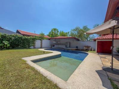 Property for Sale with Pool in Esparza, Puntarenas