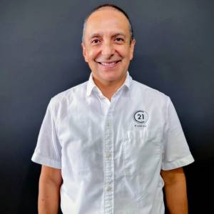 Norman Garzon Mora: Broker