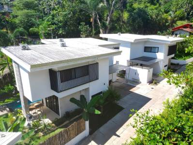 6 HABITACIONES 6 BAÑOS 2 PISCINAS LUJOSA QUINTA HERMOSA JACO COSTA RICA