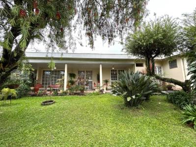 VENTA DE CASA CON AMPLIO TERRENO EN GUADALUPE, SAN JOSÉ