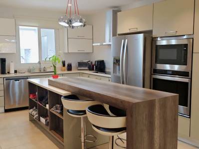 For Sale! Condominium House – Guachipelín, Escazú | 4 Bedrooms + Maid's Room | 3.5 Bathrooms