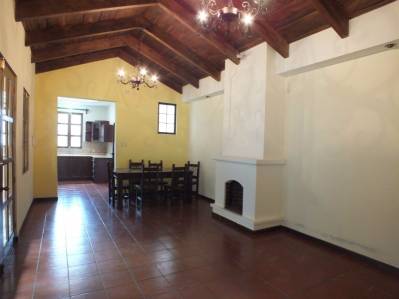 Rental house - 3 Bedrooms - Unfurnished