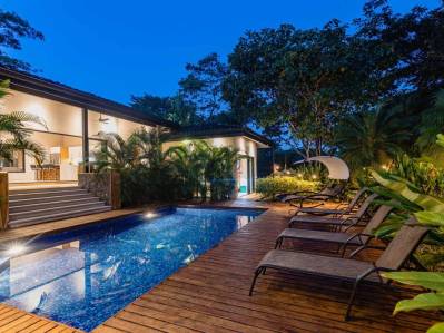 FOR SALE A Luxury Retreat in Hacienda Pinilla