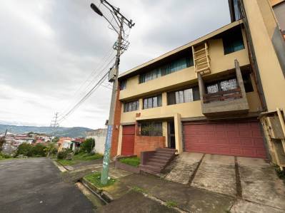 VENTA EDIFICIO, 6 APARTAMENTOS, BARRIO GONZÁLEZ LAHMANN, SAN JOSÉ