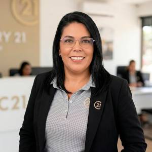 Siria Herrera HERRERA BADILLA: Broker