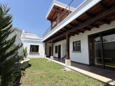 Three-Bedroom House in Gated Community: Brand New