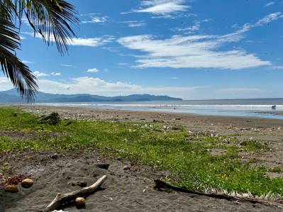 Casa frente al mar en Playa Guacalillo