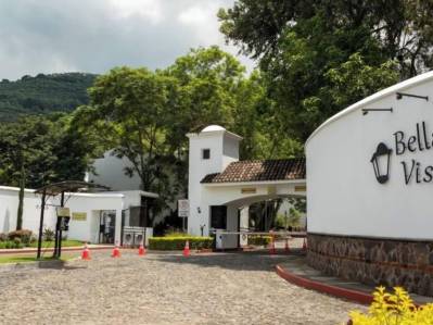 306 m² Corner Lot for Sale in La Antigua Guatemala, Jocotenango.