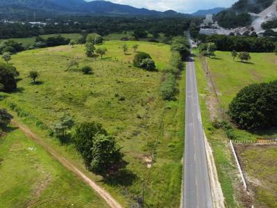Terreno comercial en venta frente a Pedregal, Nicoya