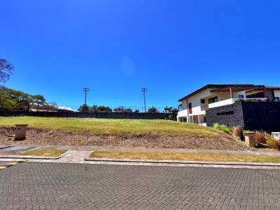Lote Residencial en Santa Ana, Santa Ana en Venta. ID 592936. Foto 2