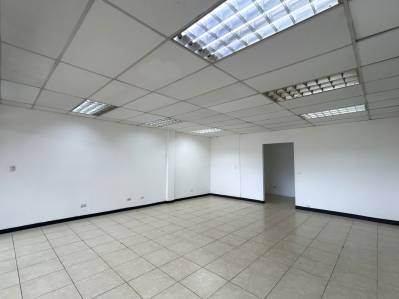 Commercial premises for rent on Main Street – Tres Ríos