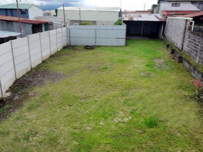 Venta de lote con uso mixto en Vazquez de Coronado, San José