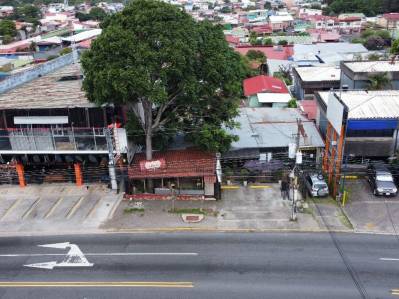 Commercial premises for sale in San Francisco Dos Rios