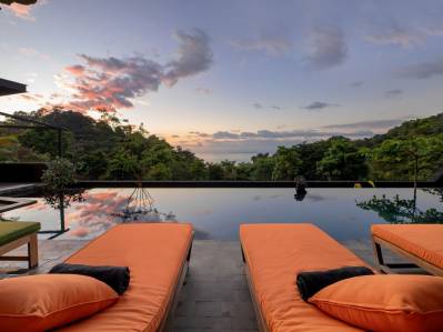 Casa Java – Newly Built Luxury Jungle Estate Near Playa La Vaca