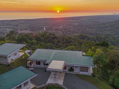 Private Luxury Estate close to Manuel Antonio National Park