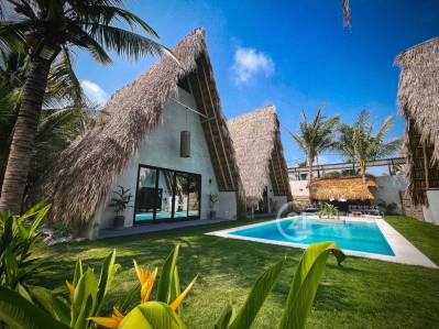 Modern 3-Bedroom Villa Steps from the Beach in El Paredón