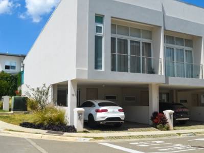 Condominium 3-10 in Guachipelín, Escazú