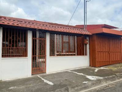 Se Vende Casa en Alto Cruz, Turrialba