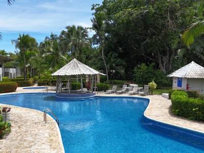 Apartamento llave en mano con mejoras modernas en Laguna Eco Village