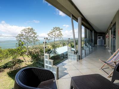 Lake and Jungle view Condo