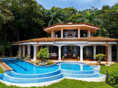 Comunidad cerrada y segura Retiro de lujo con vista al mar