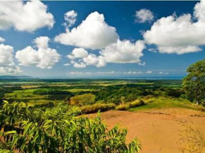 Impresionantes vistas al océano Pacífico con estilo de vida de resort y potencial de desarrollo