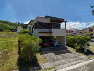 Condominio Valle Verde, La Guácima | Alquiler $3.850