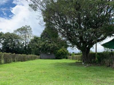 Excellent opportunity, lot in condominium
