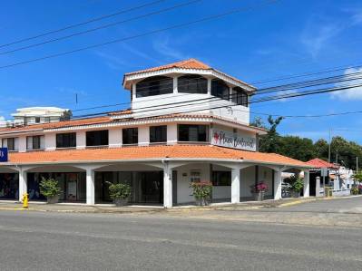 Commercial Space for Sale or Rent – Plaza Boulevard, Calle Ancha, Jacó