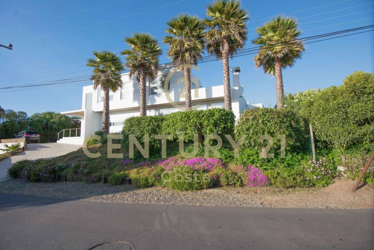 Residential For Sale, Single Family Home Puchuncaví, Valparaíso, Valparaíso, Chile CENTURY 21