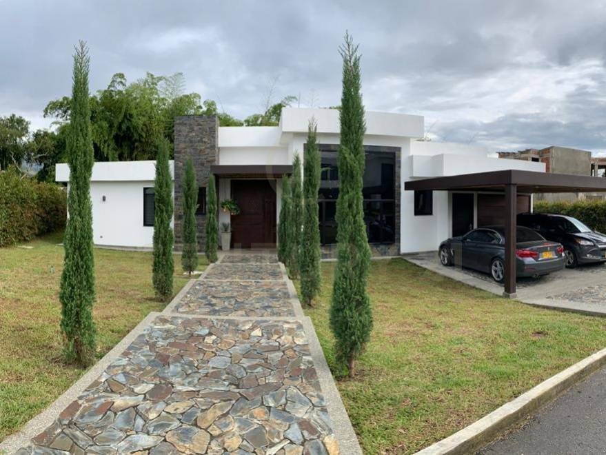 Residential For Sale, Single Family ArmeniaQuindío, Colombia CENTURY