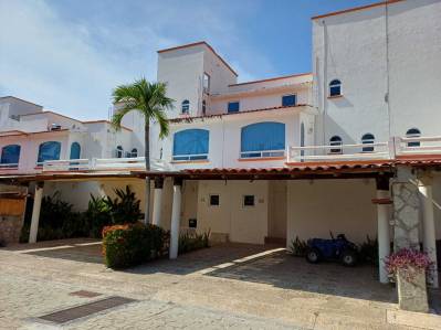 casa-en-condominio en venta