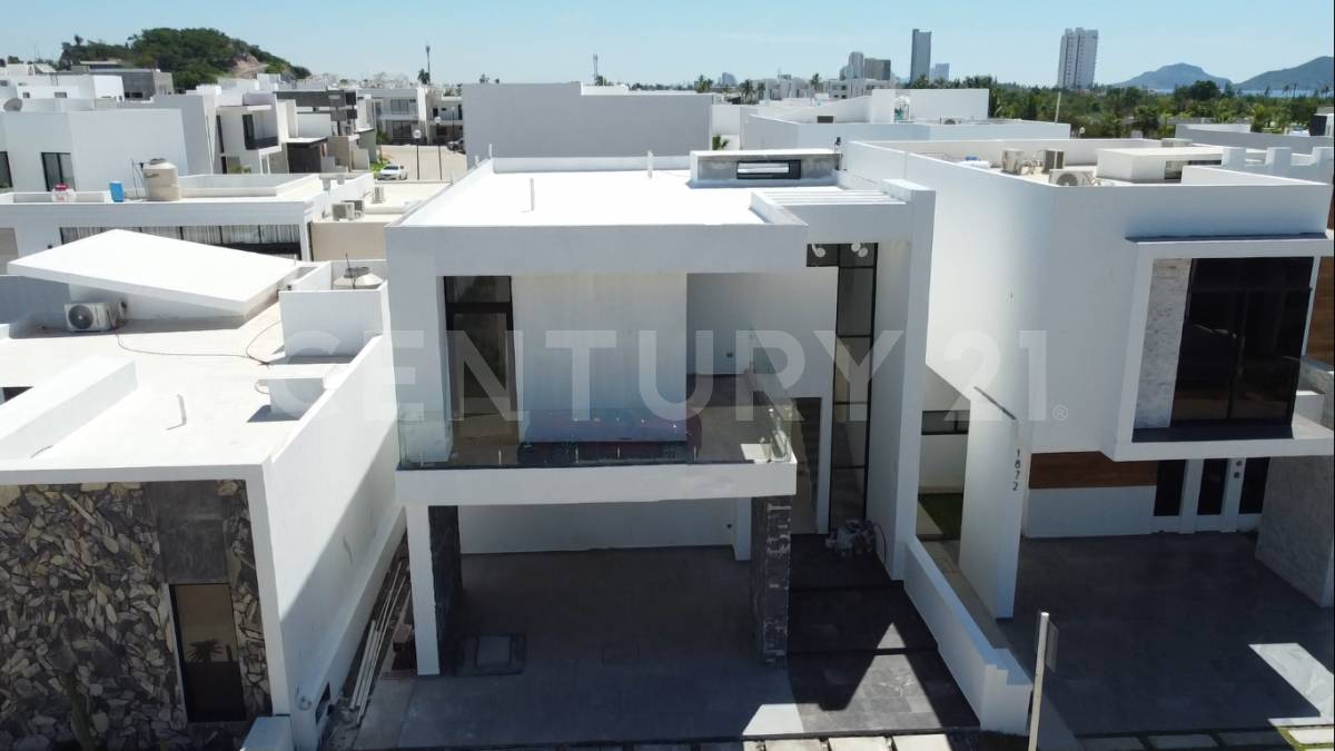 Residential For Sale, Single Family Home Vía Cilene 39, Sábalo Cerritos