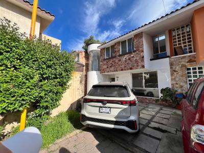 casa-en-condominio en venta