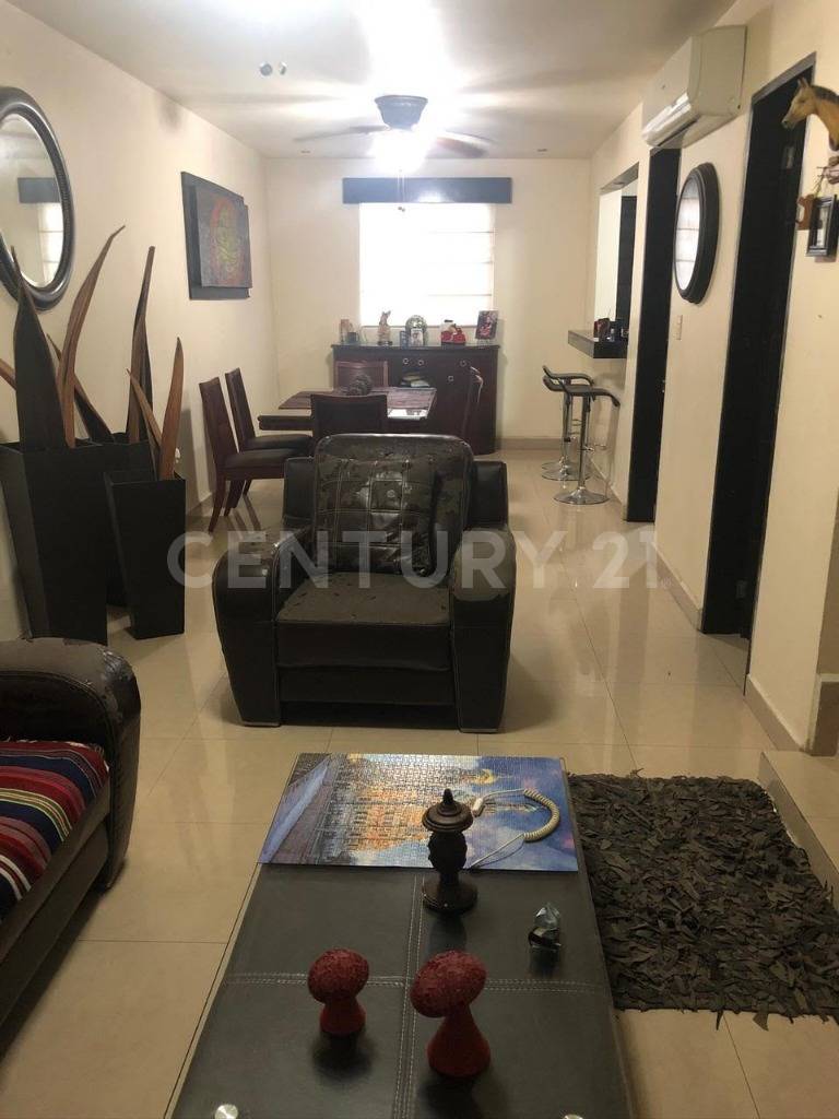 Residential For Sale, Single Family Home Los Nogales, San Nicolás De