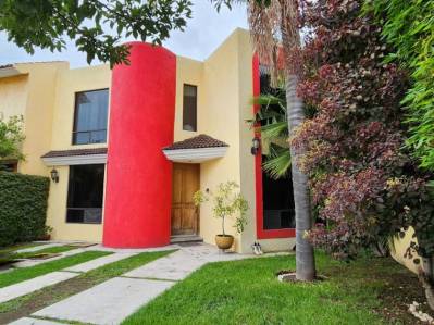 casa-en-condominio en venta