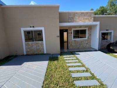 casa-en-condominio en alquiler