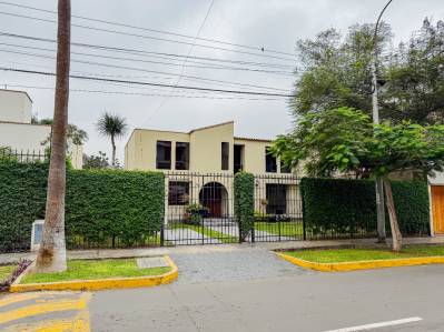 terreno-residencial en sale
