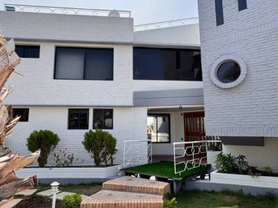 casa-bote en venta
